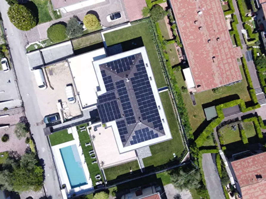 Immagine 24 di Appartamento in vendita  in Vicolo Casara a Lazise