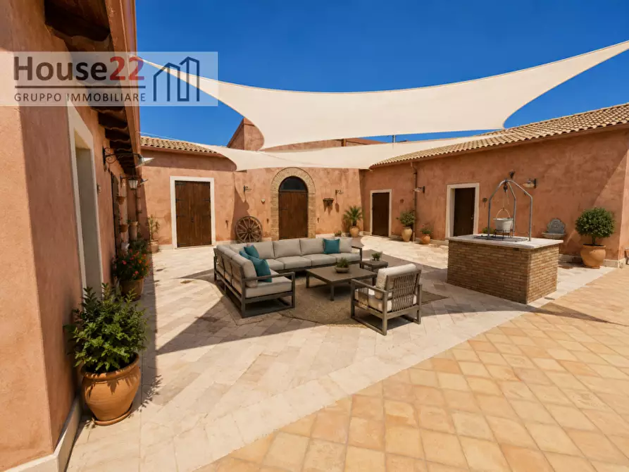 Immagine 10 di Agriturismo in vendita  in contrada canticaglione a Licata