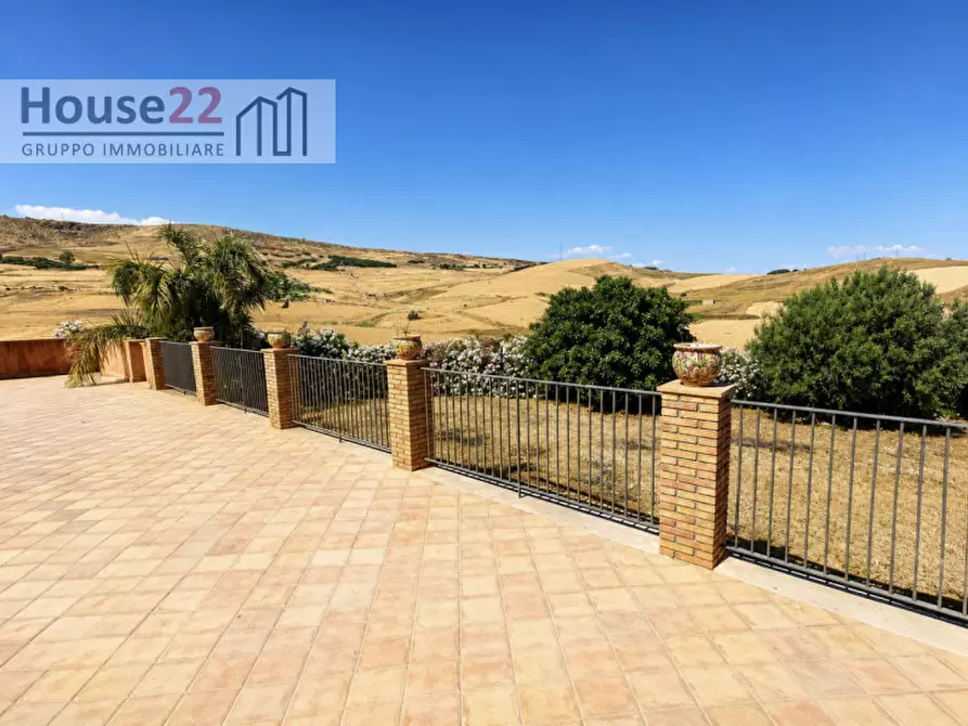 Immagine 17 di Agriturismo in vendita  in contrada canticaglione a Licata