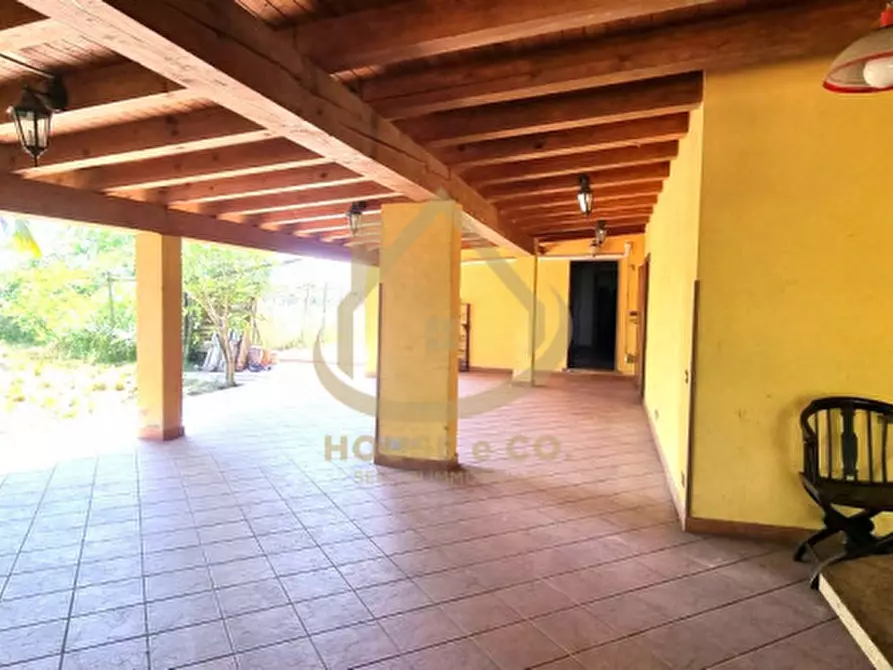Immagine 2 di Villa in vendita  in Via Vallere a Vigevano