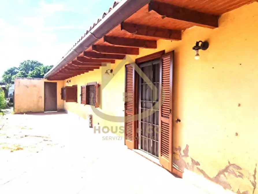 Immagine 12 di Villa in vendita  in Via Vallere a Vigevano