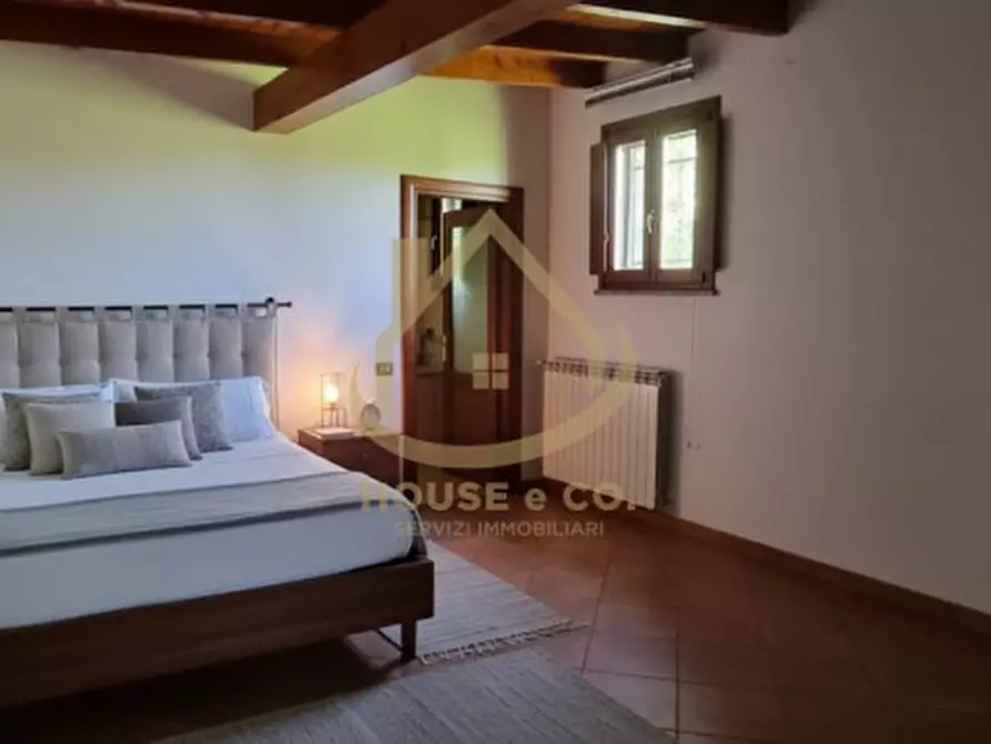 Immagine 19 di Villa in vendita  in Via Vallere a Vigevano
