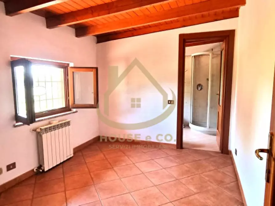 Immagine 21 di Villa in vendita  in Via Vallere a Vigevano