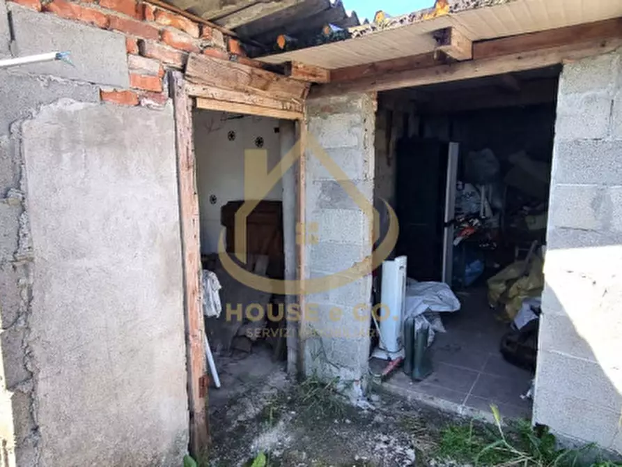 Immagine 29 di Villa in vendita  in Via Vallere a Vigevano