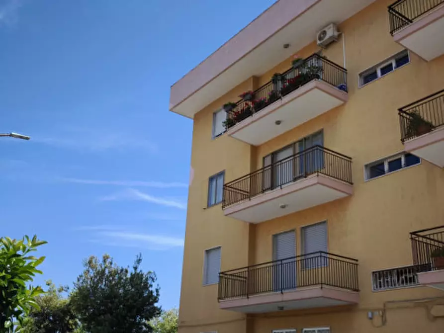Immagine 2 di Appartamento in vendita  in Via Pietro Nenni a Fasano