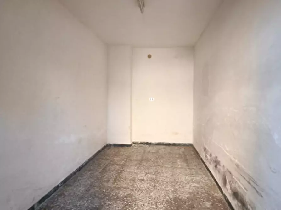Immagine 39 di Appartamento in vendita  in Via Pietro Nenni a Fasano