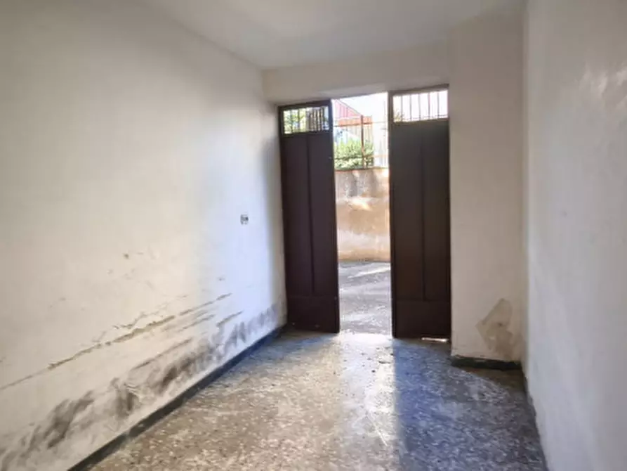 Immagine 40 di Appartamento in vendita  in Via Pietro Nenni a Fasano