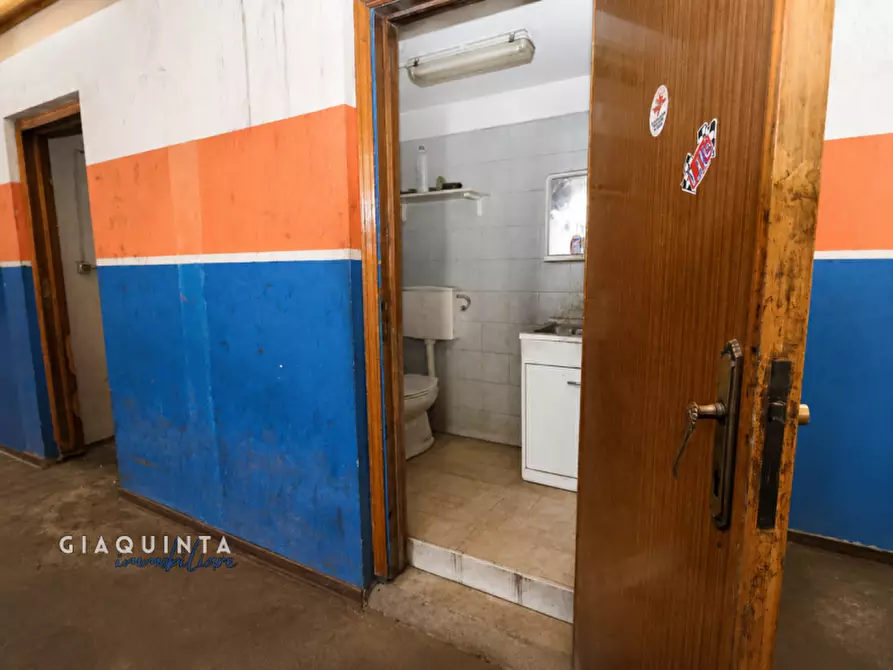 Immagine 13 di Magazzino in vendita  in Via Circonvallazione snc a Palagonia