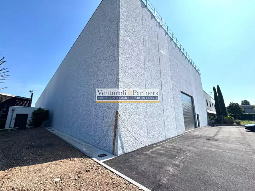 Immagine 5 di Capannone industriale in affitto  in Via Statale a Bedizzole
