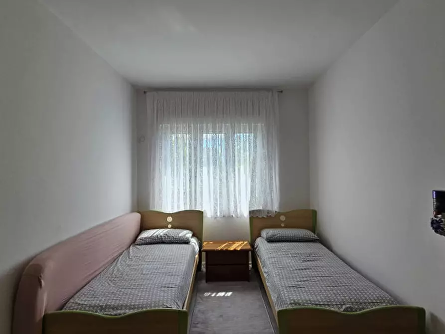 Immagine 6 di Appartamento in vendita  in Piazza Guglielmo Marconi, 5, 34070 Capriva del Friuli GO a Capriva Del Friuli