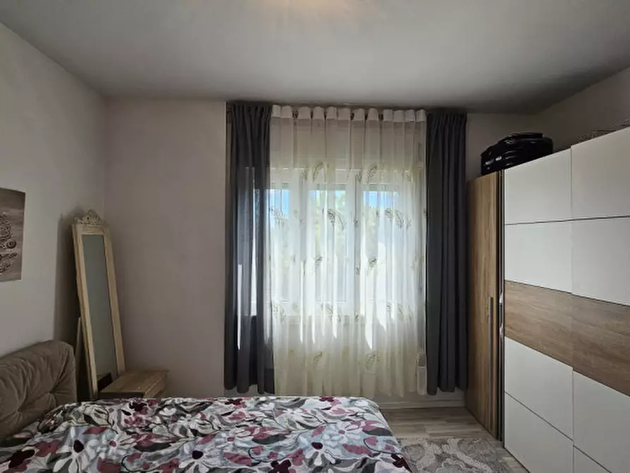 Immagine 16 di Appartamento in vendita  in Piazza Guglielmo Marconi, 5, 34070 Capriva del Friuli GO a Capriva Del Friuli