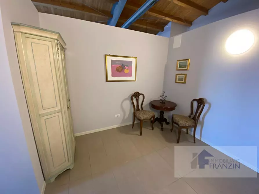 Immagine 5 di Camera in affitto  a Meolo