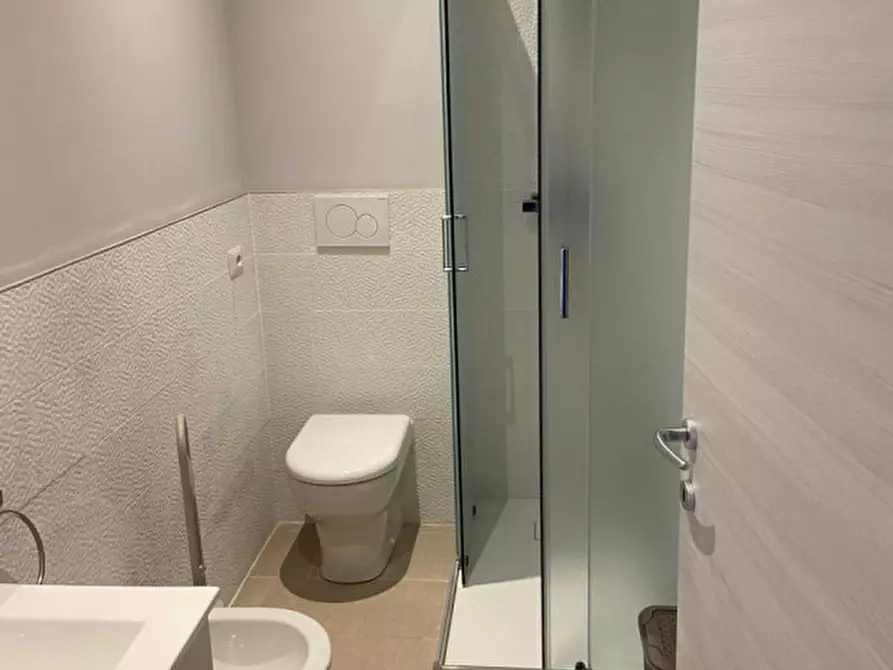 Immagine 21 di Camera in affitto  a Meolo