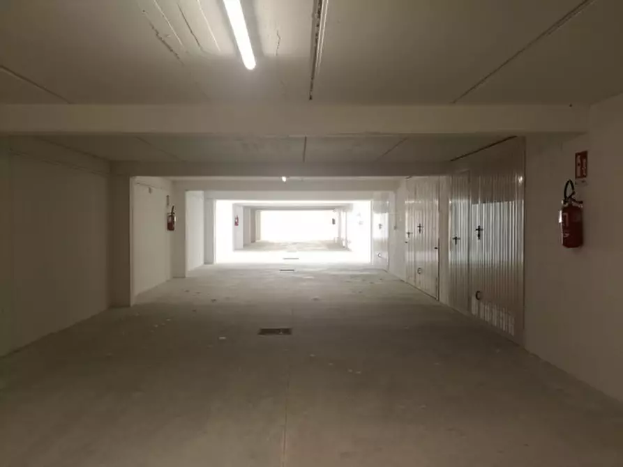 Immagine 13 di Villetta a schiera in vendita  in Via Basento a Pesaro