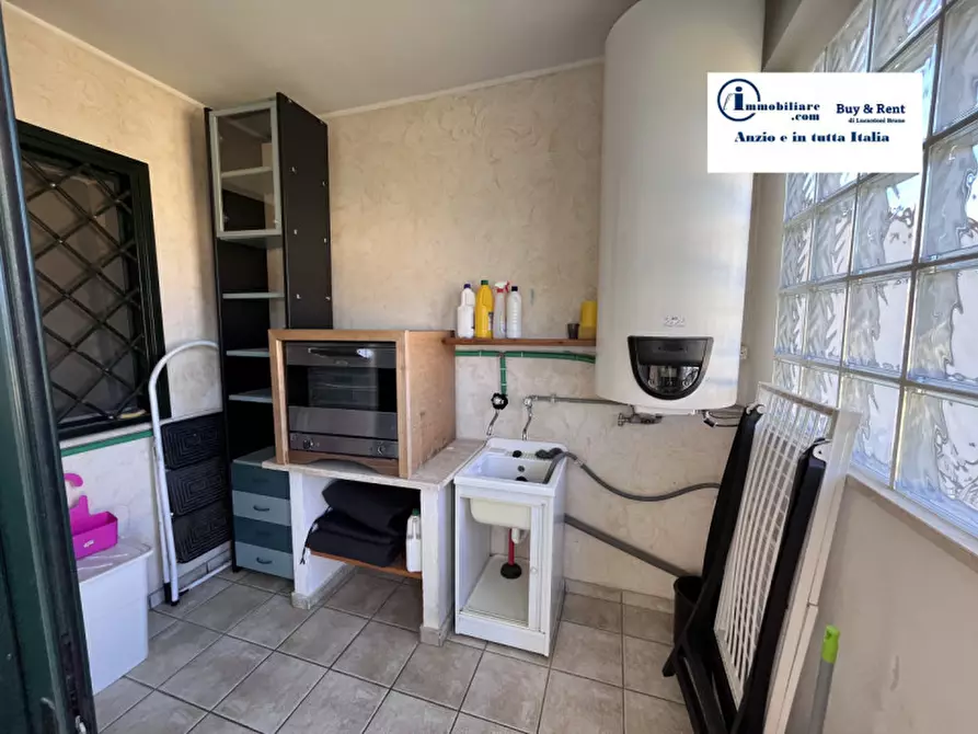 Immagine 20 di Casa bifamiliare in vendita  in via della chiusa a Nettuno