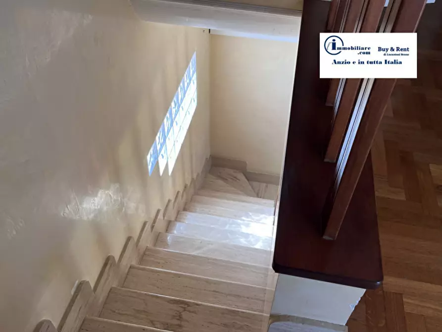 Immagine 41 di Casa bifamiliare in vendita  in via della chiusa a Nettuno