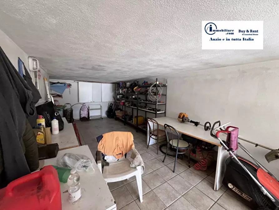 Immagine 46 di Casa bifamiliare in vendita  in via della chiusa a Nettuno