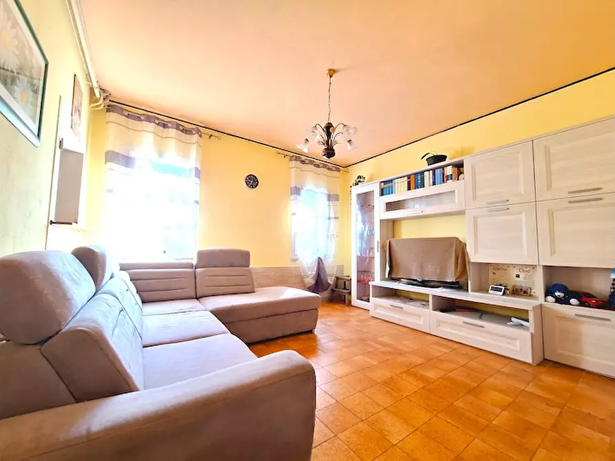 Immagine 2 di Casa bifamiliare in vendita  in Piazza Vittorio Veneto a Cappella Maggiore