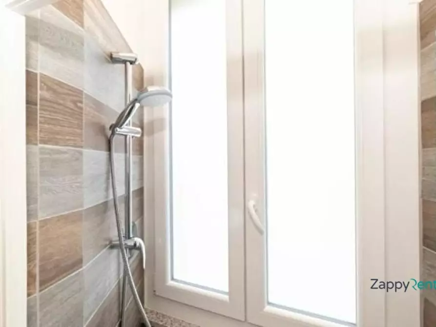 Immagine 16 di Appartamento in affitto  in Via Genova, 166 a Torino