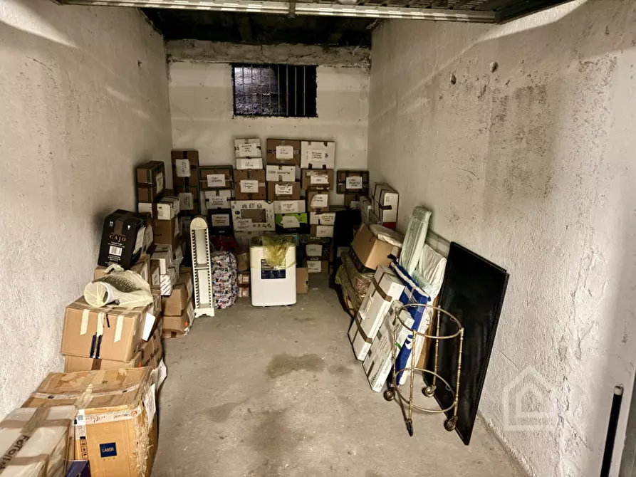 Immagine 5 di Garage in vendita  in Via Matteo Bandello 15 a Torino