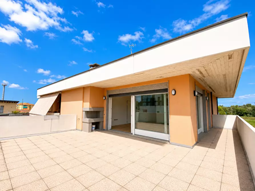 Immagine 21 di Appartamento in vendita  in via XXIV Maggio a Legnago