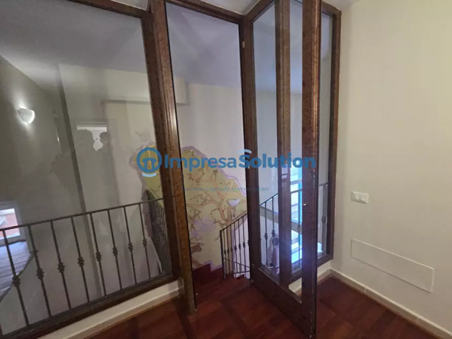 Immagine 12 di Camera in affitto  in Vico Lammatari a Napoli