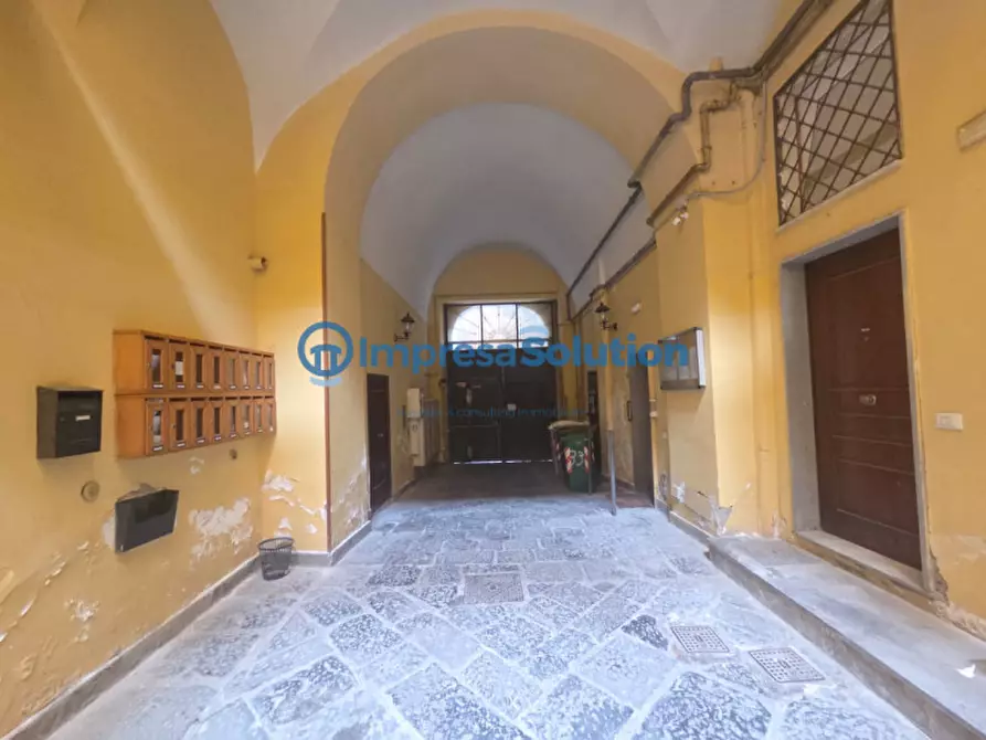 Immagine 30 di Camera in affitto  in Vico Lammatari a Napoli