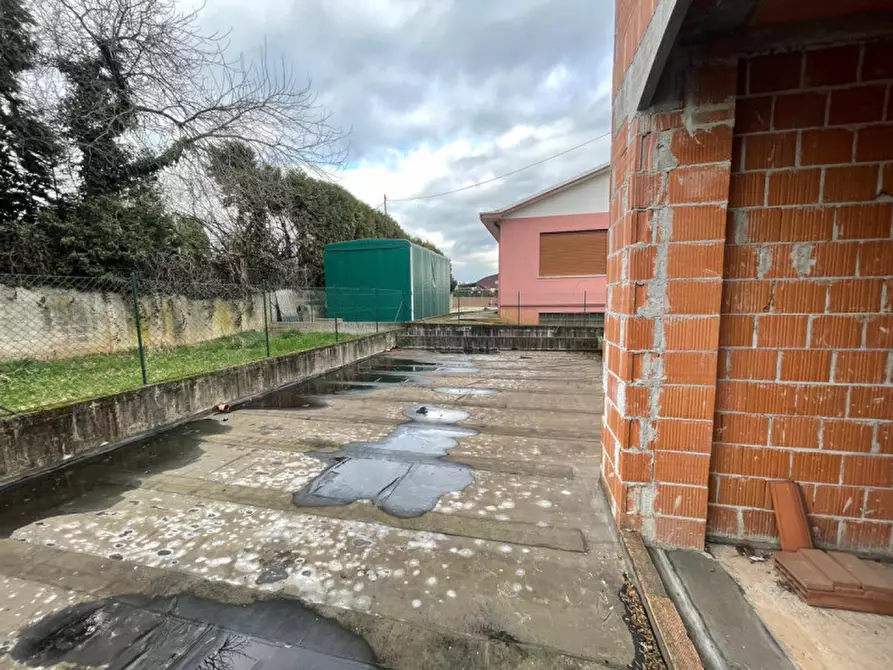 Immagine 12 di Casa bifamiliare in vendita  in Via Tigli a Malo