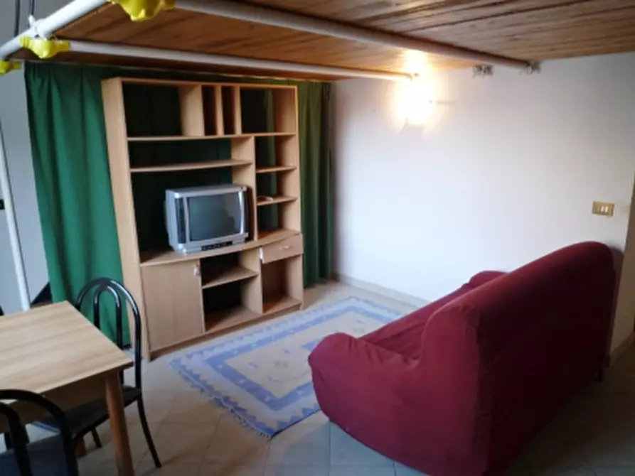 Immagine 5 di Appartamento in affitto  in via Armando Diaz 8 a Portici