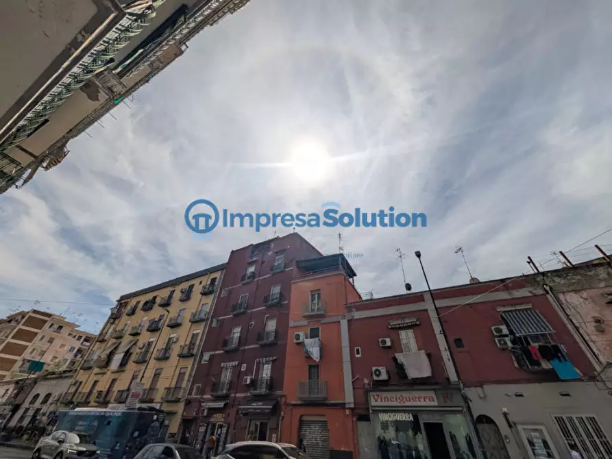 Immagine 3 di Negozio in vendita  in Via Casanova a Napoli