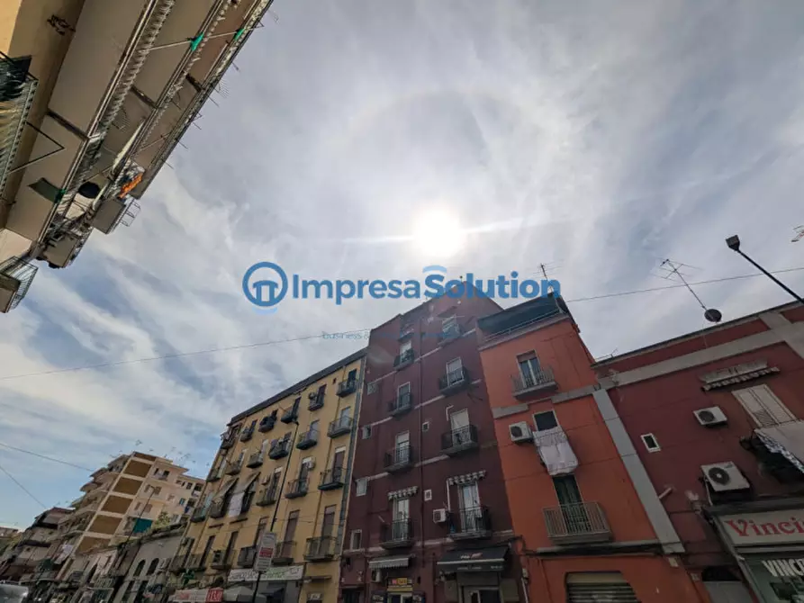 Immagine 8 di Negozio in vendita  in Via Casanova a Napoli