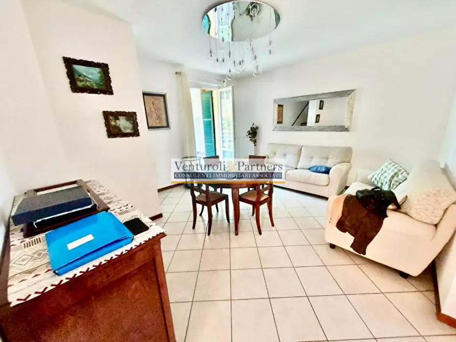 Immagine 2 di Casa bifamiliare in vendita  in Via Chiosetto a Paitone