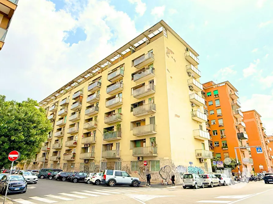 Immagine 19 di Appartamento in vendita  in via Conca d'oro a Roma