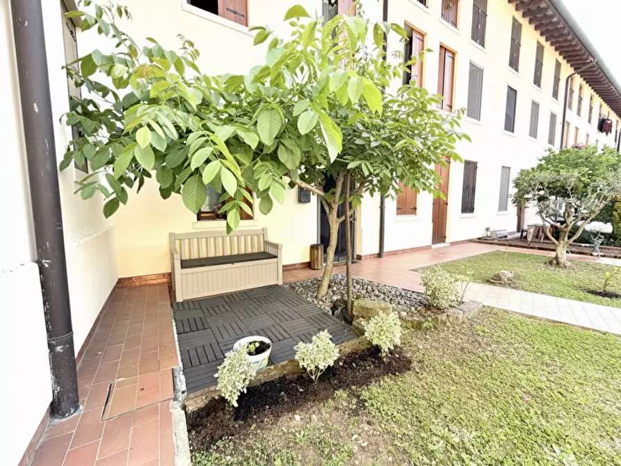 Immagine 5 di Villetta a schiera in vendita  in Via Roma a Malo
