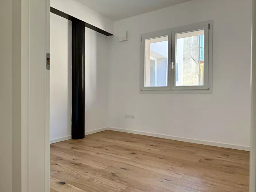 Immagine 12 di Casa bifamiliare in vendita  in Viale Trieste 253 a Vicenza