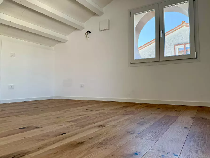 Immagine 10 di Casa bifamiliare in vendita  in Viale Trieste 255 a Vicenza