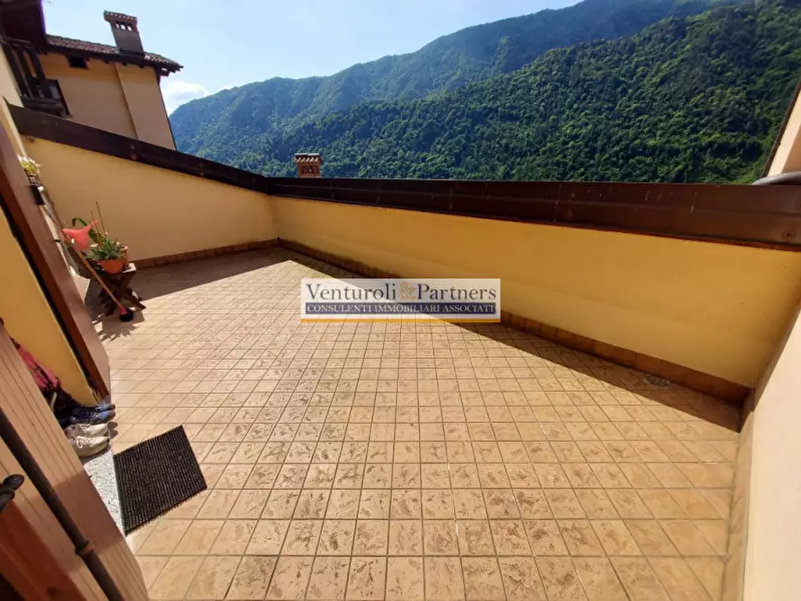 Immagine 5 di Appartamento in vendita  in siano a Bagolino
