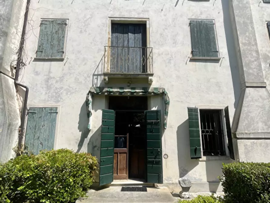 Immagine 5 di Villa in vendita  in Via Rusteghello a Piove Di Sacco