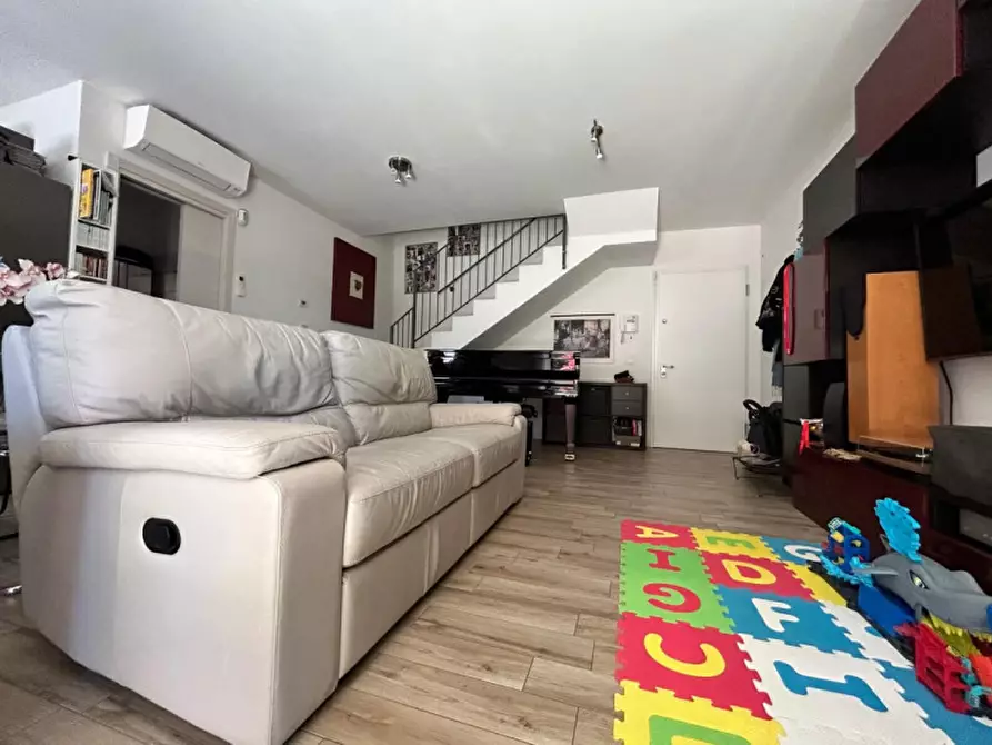 Immagine 6 di Appartamento in vendita  in Stradello Levanto, 4 a Parma