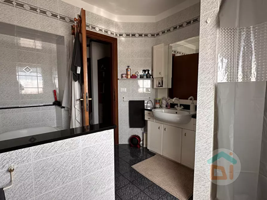 Immagine 14 di Appartamento in vendita  in via enrico fruch 18 a Cervignano Del Friuli