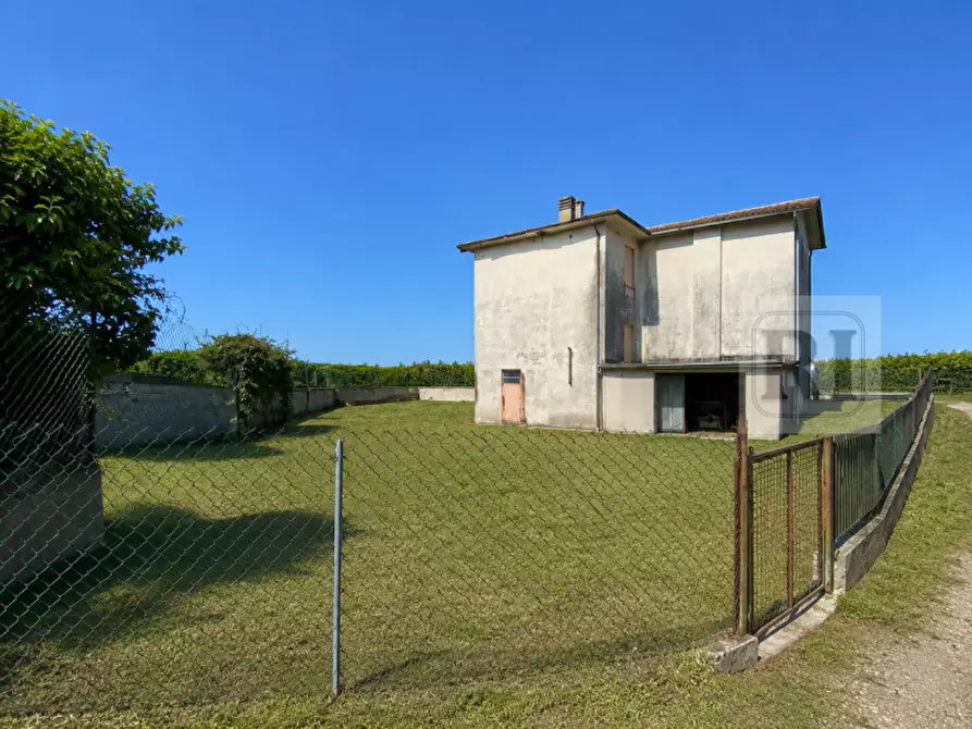 Immagine 1 di Casa indipendente in vendita  a Grisignano Di Zocco