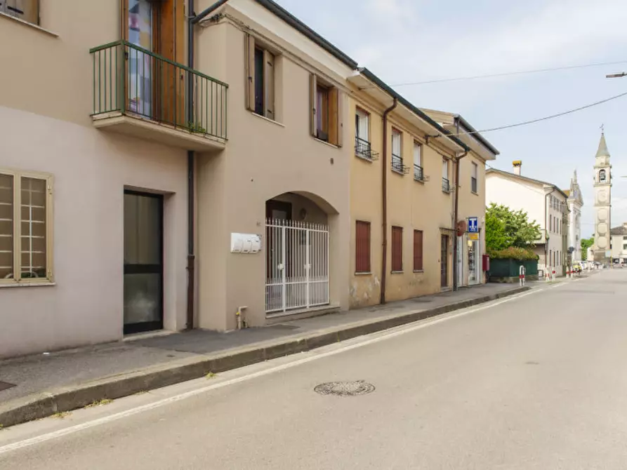 Immagine 25 di Appartamento in vendita  in Strada di Polegge a Vicenza