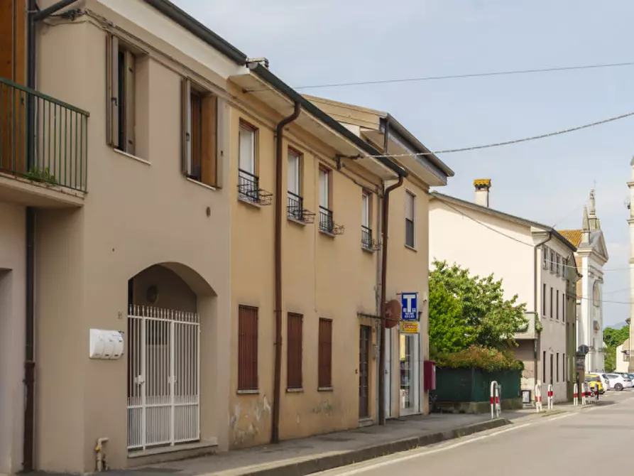 Immagine 28 di Appartamento in vendita  in Strada di Polegge a Vicenza