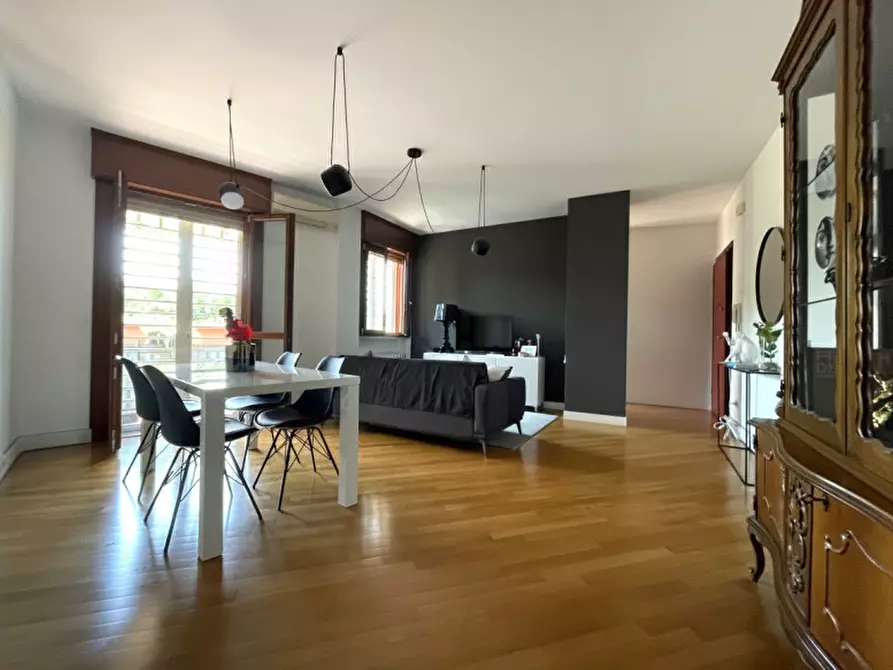 Immagine 1 di Appartamento in vendita  in via ognissanti a Padova