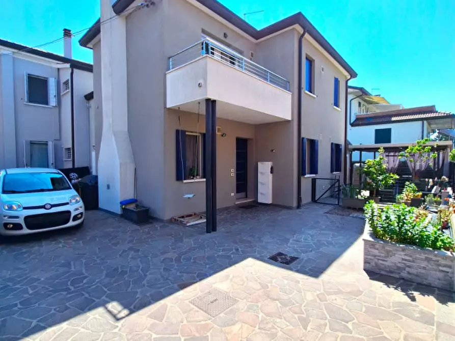 Immagine 15 di Casa indipendente in vendita  in Via Sile a Padova