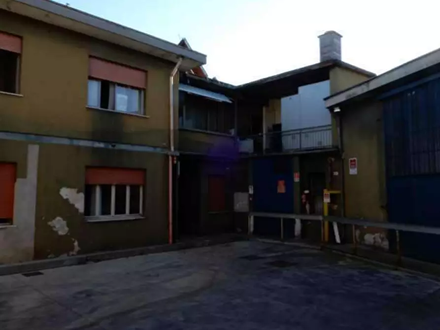 Immagine 5 di Capannone industriale in vendita  in Via Fontane, 98 a Villorba
