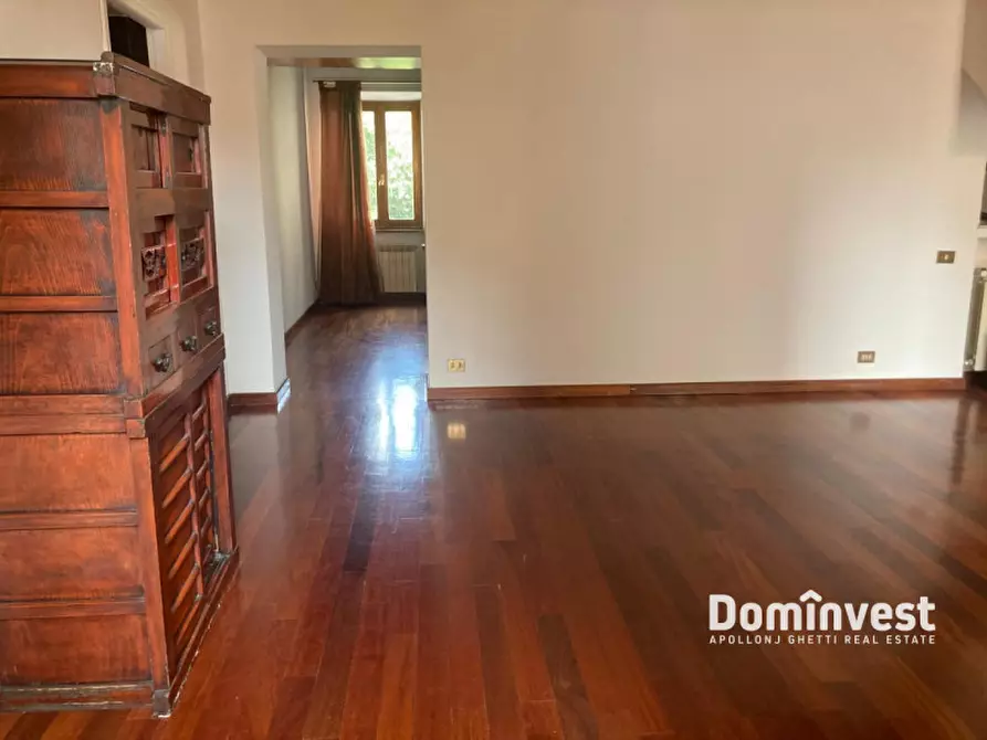 Immagine 12 di Attico in affitto  in Via Francesco Crispi a Roma