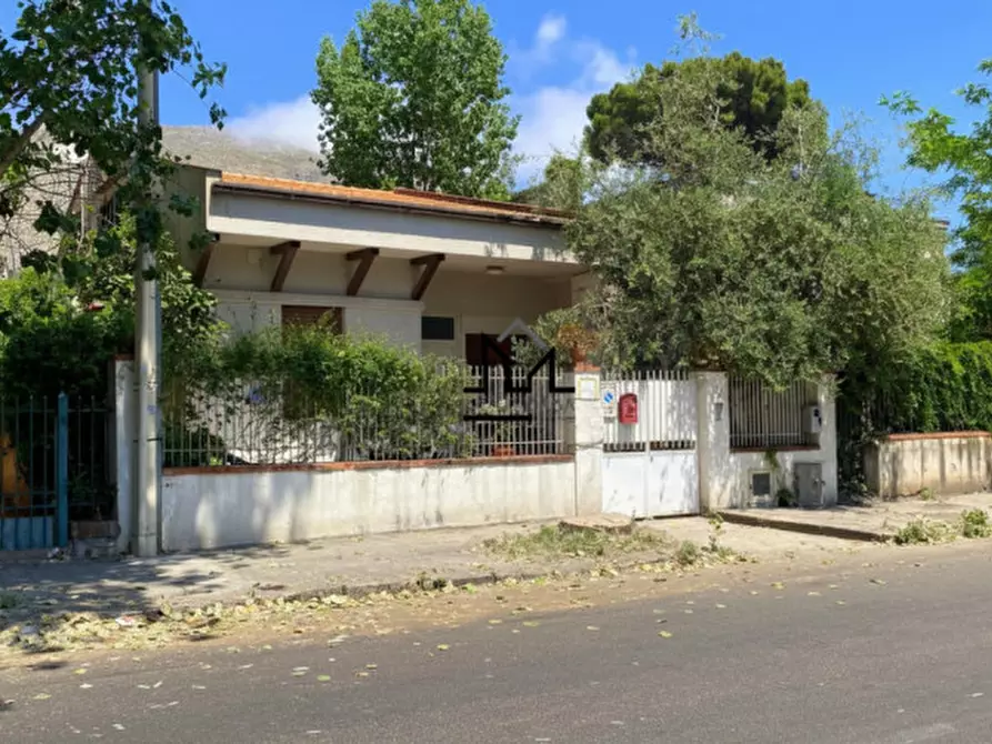 Immagine 2 di Villa in vendita  a Palermo