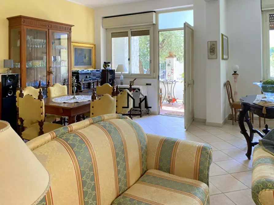 Immagine 16 di Villa in vendita  a Palermo