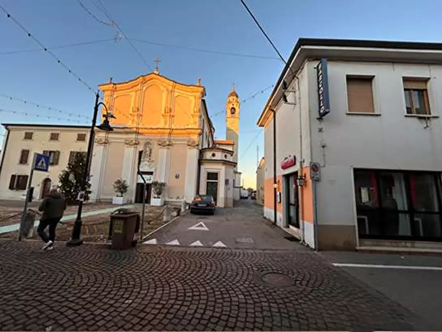 Immagine 10 di Appartamento in vendita  in Via Principe Amedeo 118C a Villafranca Di Verona